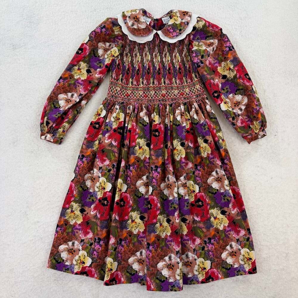 Sarah Louise Floral Smocked Dress with a Peter Pan Collar Size 8